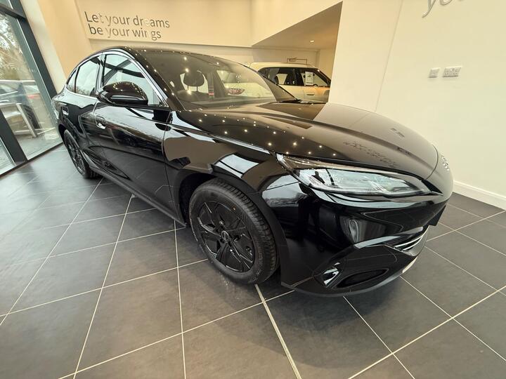 BYD Seal 6 1.5 DM-i 10kWh Boost CVT Auto Euro 6 (s/s) 4dr