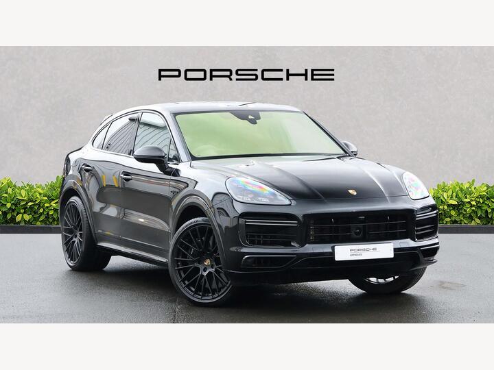 Porsche CAYENNE 4.0 V8 E-Hybrid 17.9kWh Turbo S TiptronicS 4WD Euro 6 (s/s) 5dr