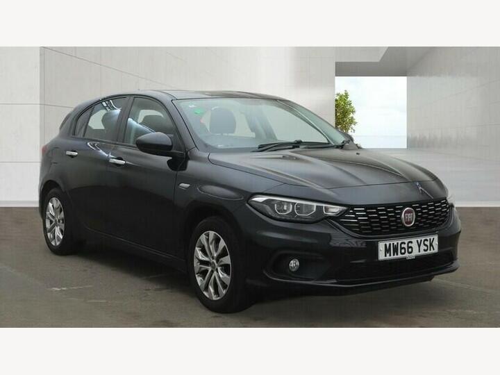 Fiat Tipo 1.4 T-Jet Easy Plus Euro 6 (s/s) 5dr
