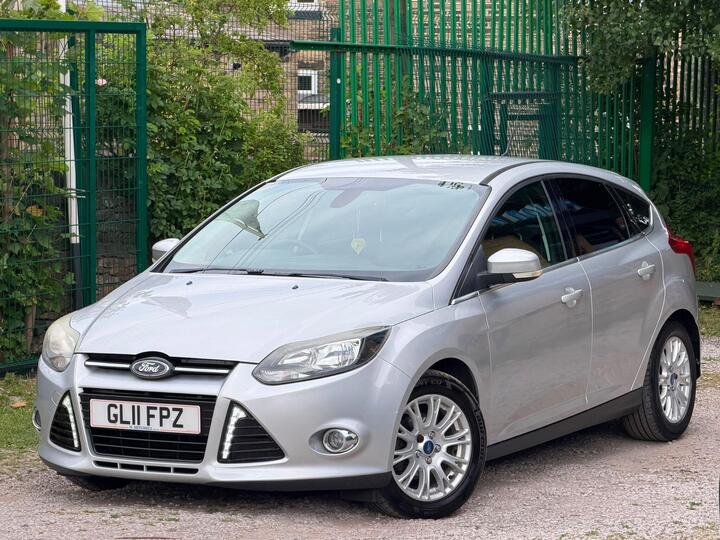 Ford Focus 1.6 Titanium Euro 5 5dr