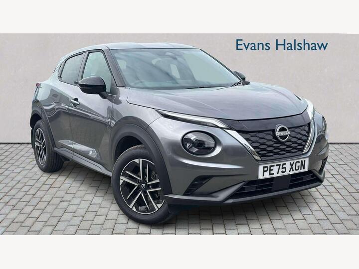 Nissan JUKE HATCHBACK 1.6 N-Connecta Auto Euro 6 5dr