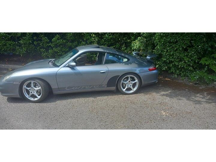 Porsche 911 3.6 996 Carrera 4 Tiptronic S AWD 2dr
