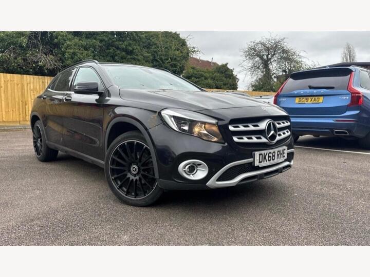 Mercedes-Benz GLA 1.6 GLA200 SE (Executive) Euro 6 (s/s) 5dr