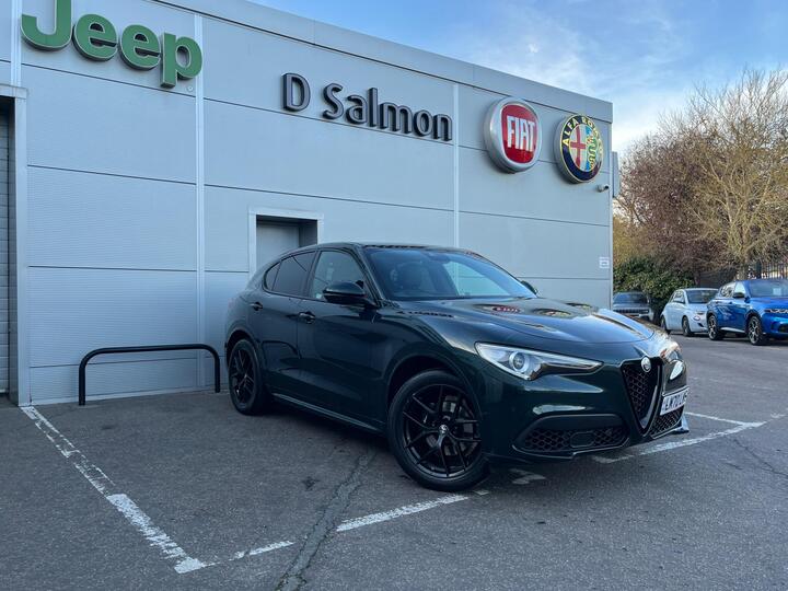 Alfa Romeo Stelvio 2.0T Veloce Auto Q4 AWD Euro 6 (s/s) 5dr Alfa Romeo Stelvio 2.0T Veloce Auto Q4 AWD Euro 6 (s/s) 5dr
