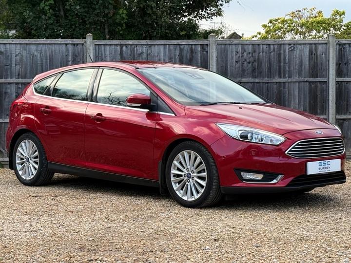 Ford FOCUS 1.0T EcoBoost Titanium X Euro 6 (s/s) 5dr