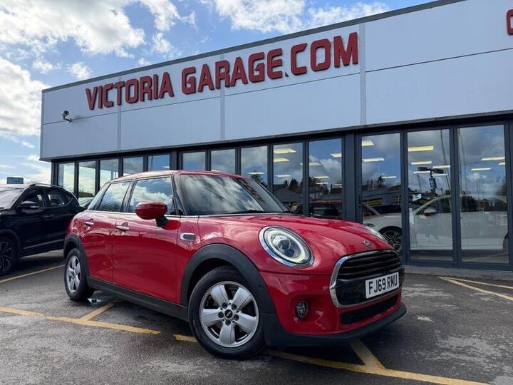 MINI Hatch 1.5 Cooper Classic Steptronic Euro 6 (s/s) 5dr