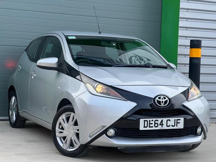 Toyota AYGO 1.0 VVT-i X-pression Euro 5 5dr Euro 5