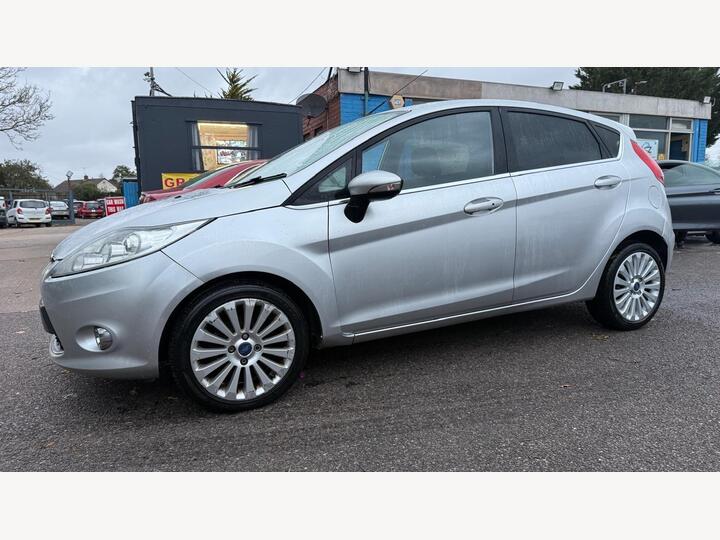Ford Fiesta 1.4 Titanium 5dr