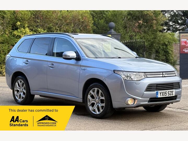 Mitsubishi Outlander 2.0h 12kWh GX4h CVT 4WD Euro 5 (s/s) 5dr Mitsubishi Outlander 2.0h 12kWh GX4h CVT 4WD Euro 5 (s/s) 5dr