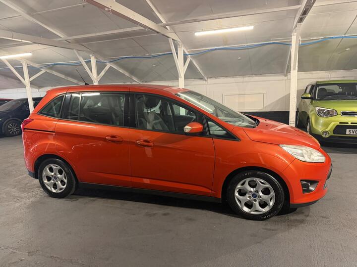 Ford Grand C-Max 1.6 TDCi Zetec Euro 5 5dr
