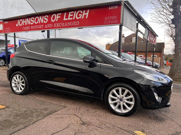 Ford Fiesta 1.0T EcoBoost Titanium Euro 6 (s/s) 3dr