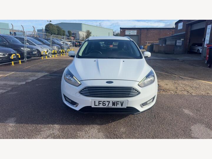 Ford Focus 1.0T EcoBoost Titanium Auto Euro 6 (s/s) 5dr