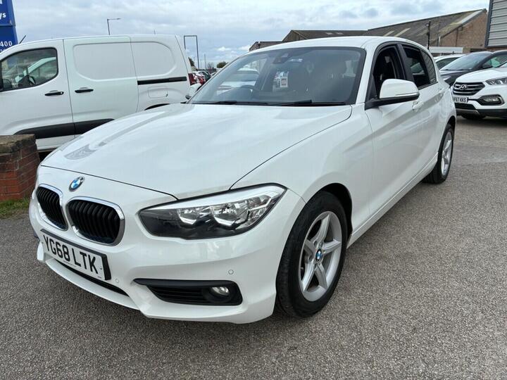 BMW 1 SERIES 1.5 118i SE Euro 6 (s/s) 5dr