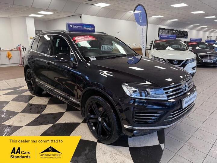 Volkswagen Touareg 3.0 TDI V6 BlueMotion Tech R-Line Plus Tiptronic 4WD Euro 6 (s/s) 5dr