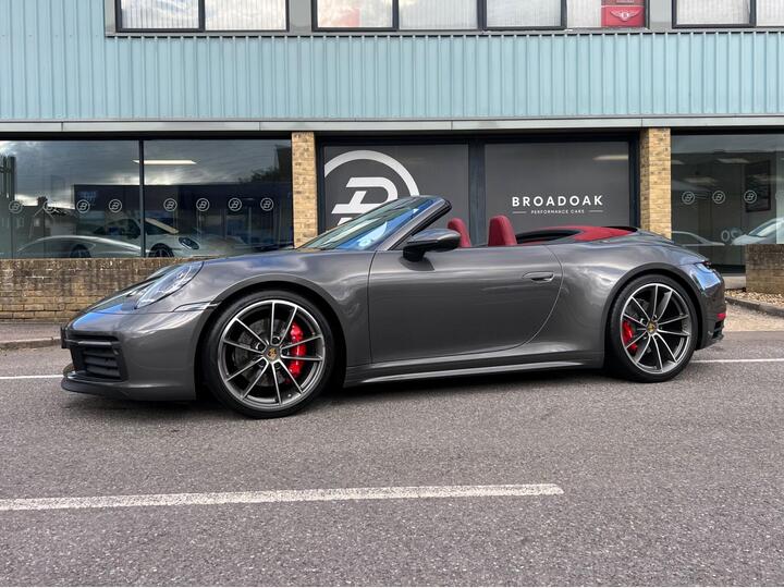 Porsche 911 3.0T 992 Carrera 4S PDK 4WD Euro 6 (s/s) 2dr