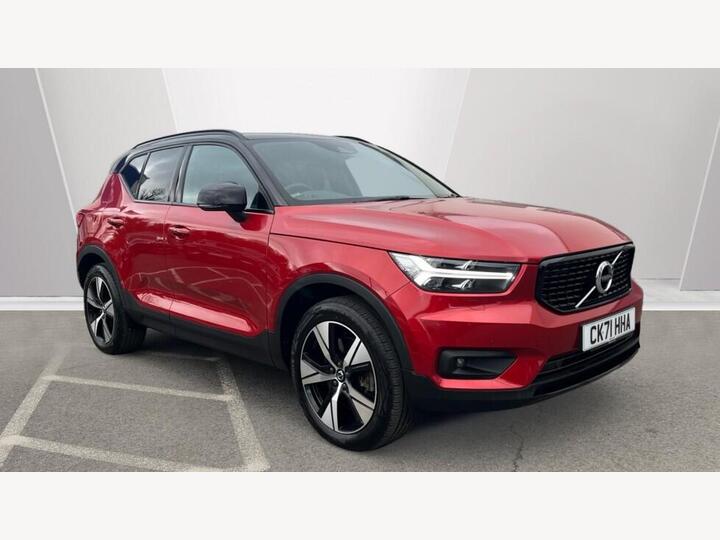 Volvo XC40 1.5h T5 Twin Engine Recharge 10.7kWh R-Design Auto Euro 6 (s/s) 5dr
