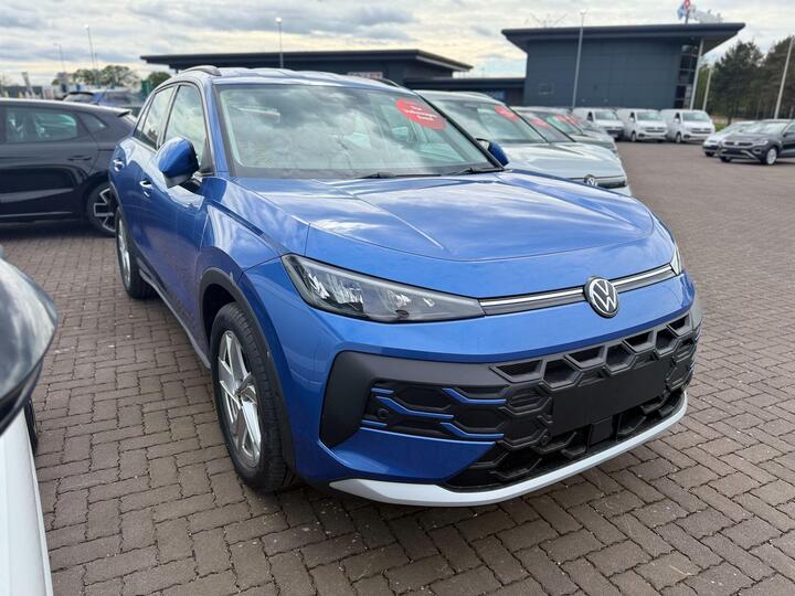 Volkswagen T-Roc 1.5 ETSI MHEV Life DSG Euro 6 (s/s) 5dr
