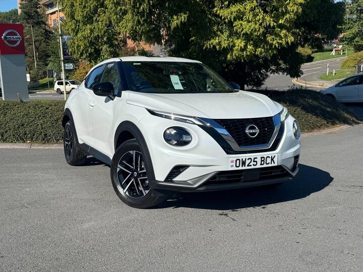 Nissan Juke 1.0 DIG-T N-Connecta Euro 6 (s/s) 5dr