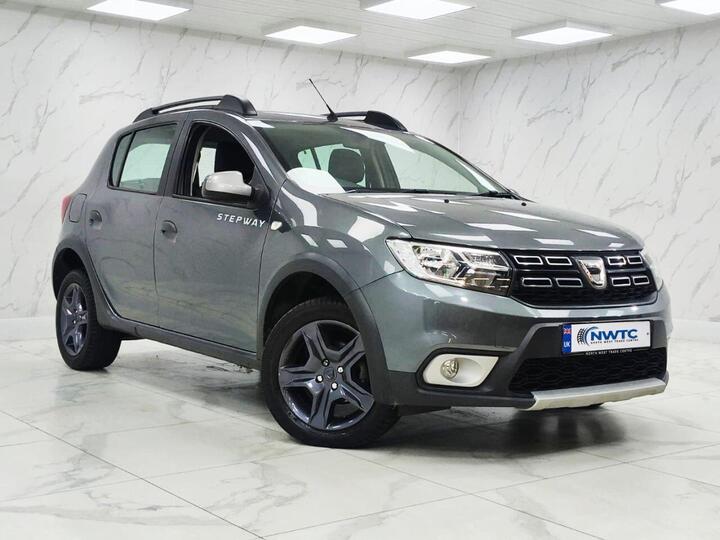 Dacia SANDERO STEPWAY 0.9 TCe SE Summit Euro 6 (s/s) 5dr