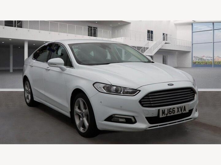 Ford Mondeo 2.0 TDCi Titanium Powershift Euro 6 (s/s) 5dr