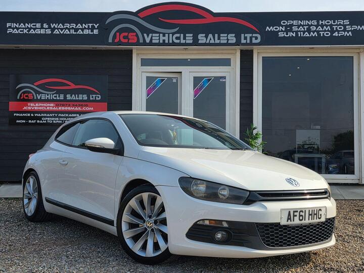 Volkswagen Scirocco 2.0 TDI BlueMotion Tech GT Euro 5 (s/s) 3dr