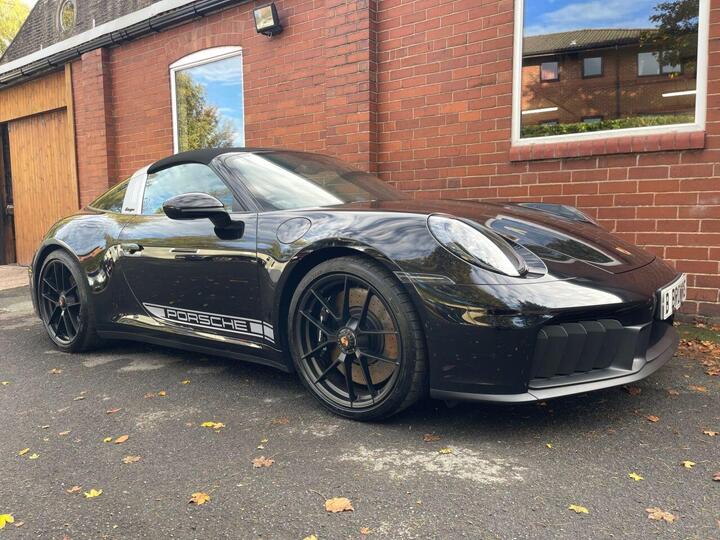 Porsche 911 3.6 T-Hybrid 992 4 GTS Targa PDK 4WD Euro 6 (s/s) 2dr