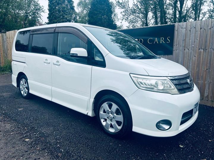 Nissan Serena 2.0 AUTOMATIC HIGHWAY STAR