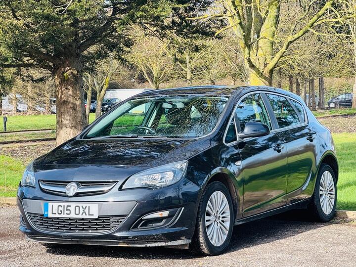 Vauxhall Astra 1.4 16v Excite Euro 5 5dr Vauxhall Astra 1.4 16v Excite Euro 5 5dr