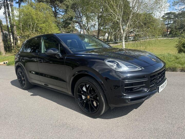 Porsche CAYENNE 4.0T V8 Turbo TiptronicS 4WD Euro 6 (s/s) 5dr