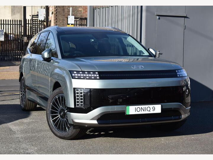 Hyundai IONIQ 9 110kWh Calligraphy Auto AWD 5dr