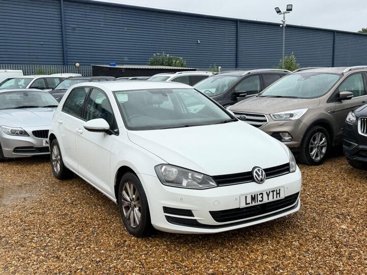 Volkswagen Golf 1.6 TDI BlueMotion Tech SE DSG Euro 5 (s/s) 5dr