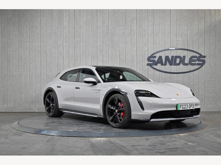 Porsche Taycan Performance Plus 93.4kWh 4S Cross Turismo Auto 4WD 5dr (11kW Charger)