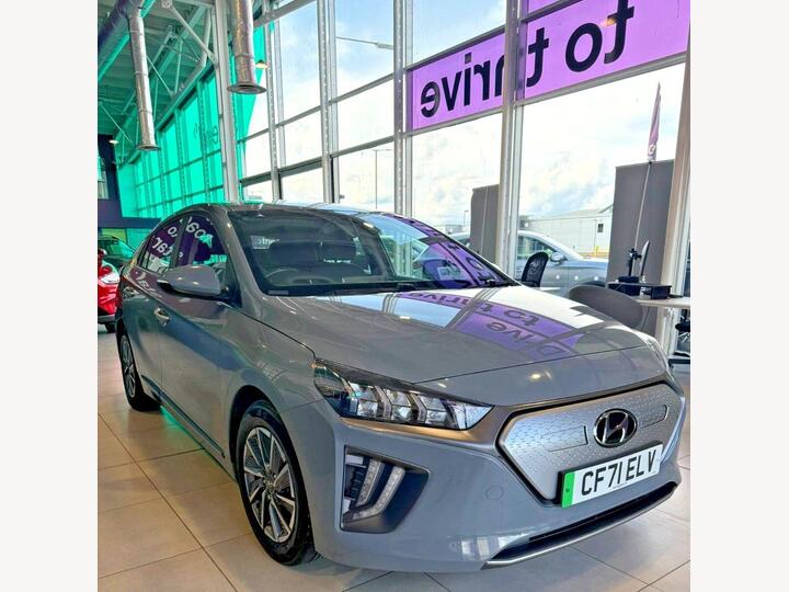 Hyundai IONIQ 38.3kWh Premium Auto 5dr
