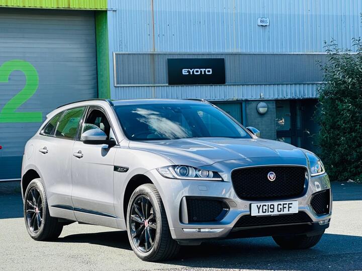 Jaguar F-PACE 2.0 D180 Chequered Flag Auto AWD Euro 6 (s/s) 5dr