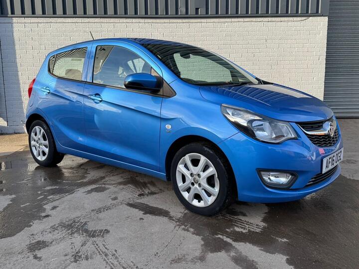 Vauxhall Viva 1.0i SE Euro 6 5dr (a/c) Vauxhall Viva 1.0i SE Euro 6 5dr (a/c)