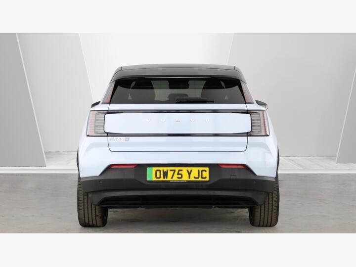 Volvo EX30 Single Motor Extended Range 69kWh Ultra Auto 5dr