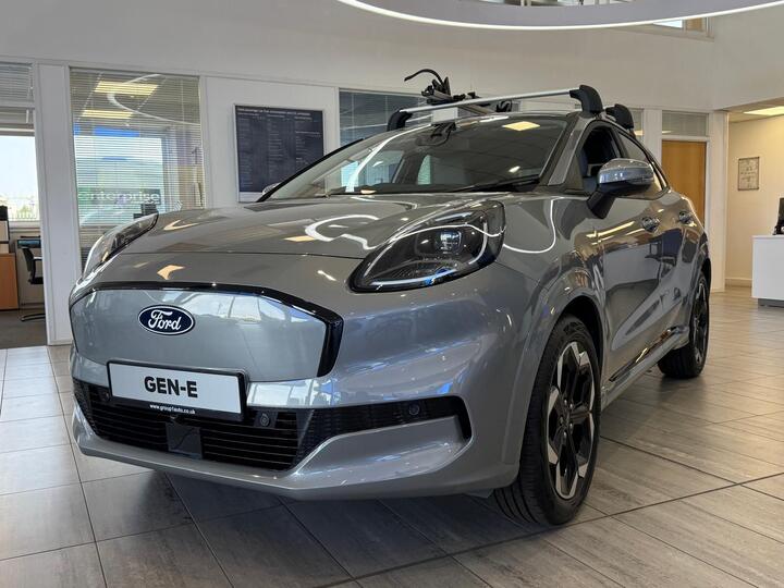 Ford Puma Gen-E Standard Range 46.8kWh Premium Auto 5dr