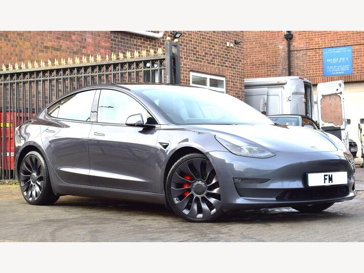 Tesla Model 3 (Dual Motor) Performance Auto 4WDE 4dr (Performance Upgrade)