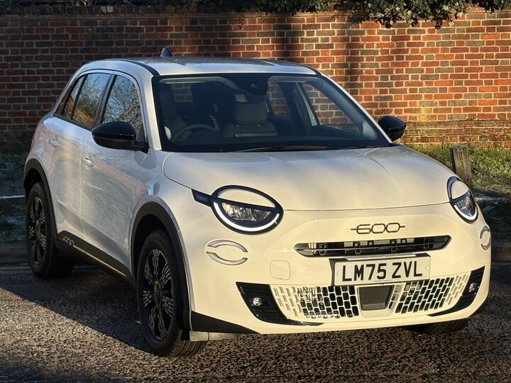 Fiat 600 1.2 Hybrid 48V 136 5dr EDCT-6