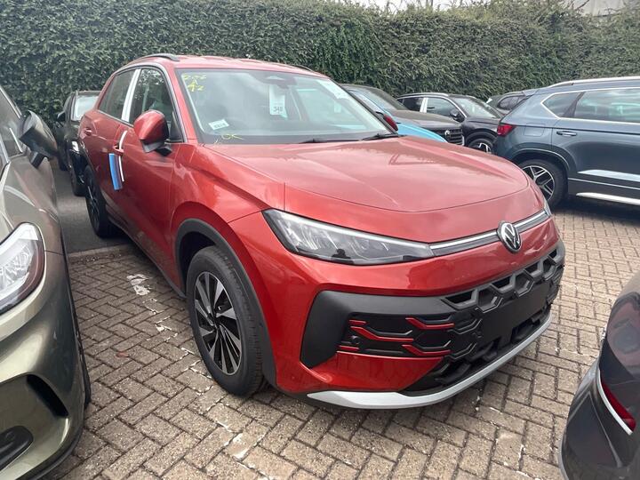 Volkswagen T-Roc 1.5 ETSI MHEV Life DSG Euro 6 (s/s) 5dr