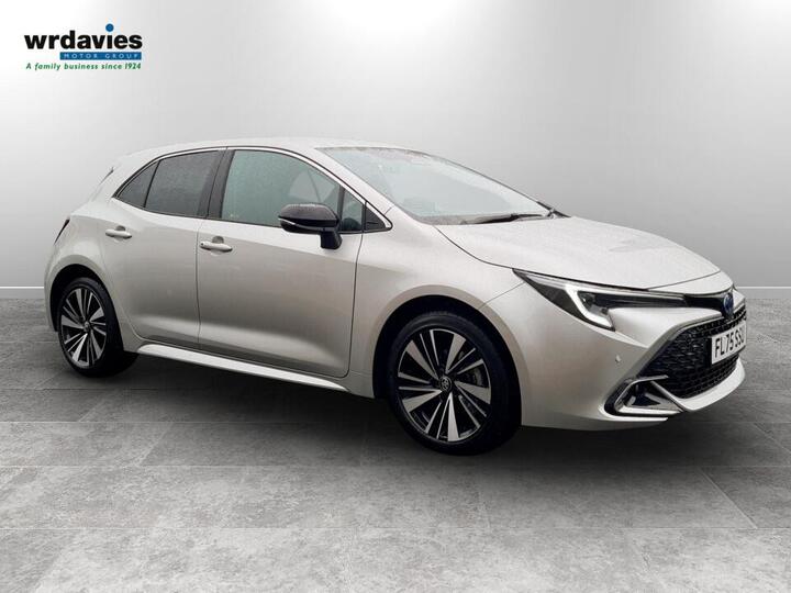 Toyota Corolla 1.8 VVT-h Design CVT Euro 6 (s/s) 5dr