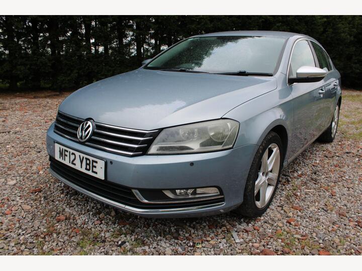 Volkswagen Passat 2.0 TDI BlueMotion Tech SE Euro 5 (s/s) 4dr