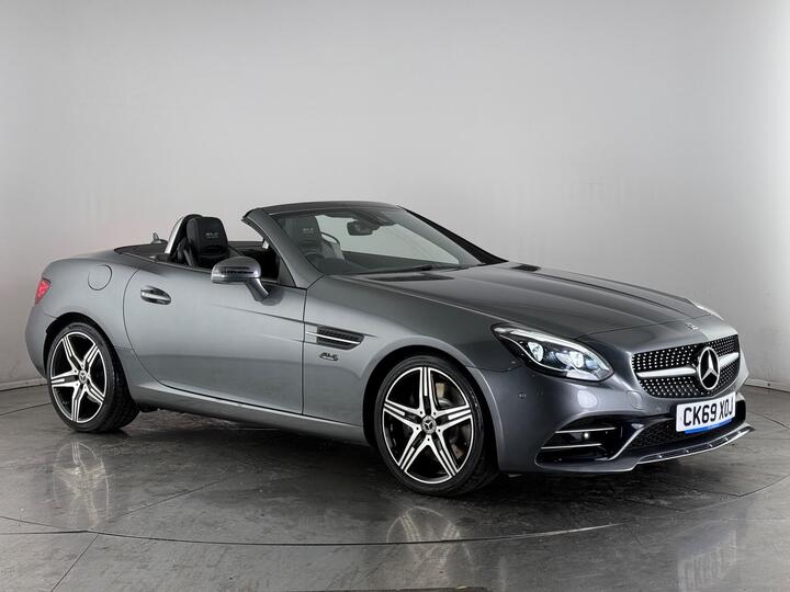 Mercedes-Benz SLC 2.0 SLC300 Final Edition (Premium) G-Tronic Euro 6 (s/s) 2dr Mercedes-Benz SLC 2.0 SLC300 Final Edition (Premium) G-Tronic Euro 6 (s/s) 2dr