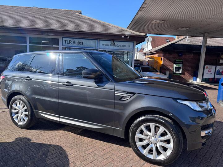 Land Rover Range Rover Sport 3.0 SD V6 HSE Auto 4WD Euro 6 (s/s) 5dr Land Rover Range Rover Sport 3.0 SD V6 HSE Auto 4WD Euro 6 (s/s) 5dr