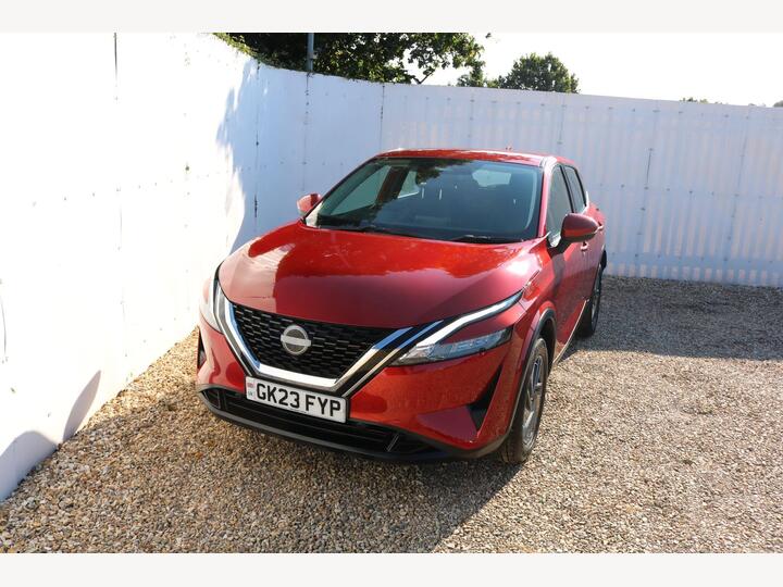 Nissan Qashqai 1.3 DIG-T MHEV Acenta Premium Euro 6 (s/s) 5dr
