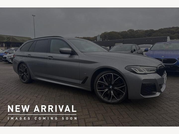 BMW 5 Series 2.0 520d MHT M Sport Touring Steptronic Euro 6 (s/s) 5dr BMW 5 Series 2.0 520d MHT M Sport Touring Steptronic Euro 6 (s/s) 5dr