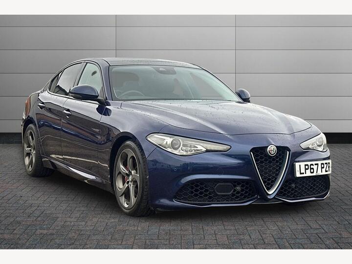 Alfa Romeo Giulia 2.2 TD Speciale Auto Euro 6 (s/s) 4dr