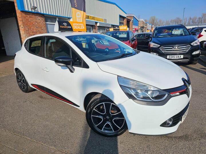 Renault CLIO 1.2 16V Dynamique MediaNav Euro 5 5dr