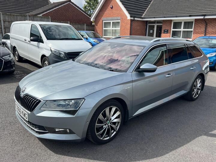 Skoda Superb 2.0 TDI Laurin & Klement DSG Auto 6Spd 4WD Euro 6 (s/s) 5dr