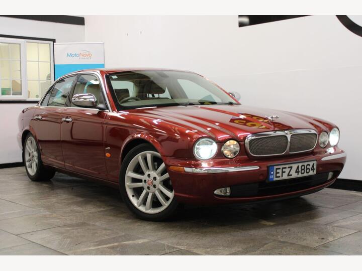 Jaguar XJ 2.7 TDVi Sovereign 4dr